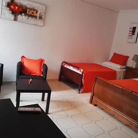 Guest house Solpark Tenis Sl 2*